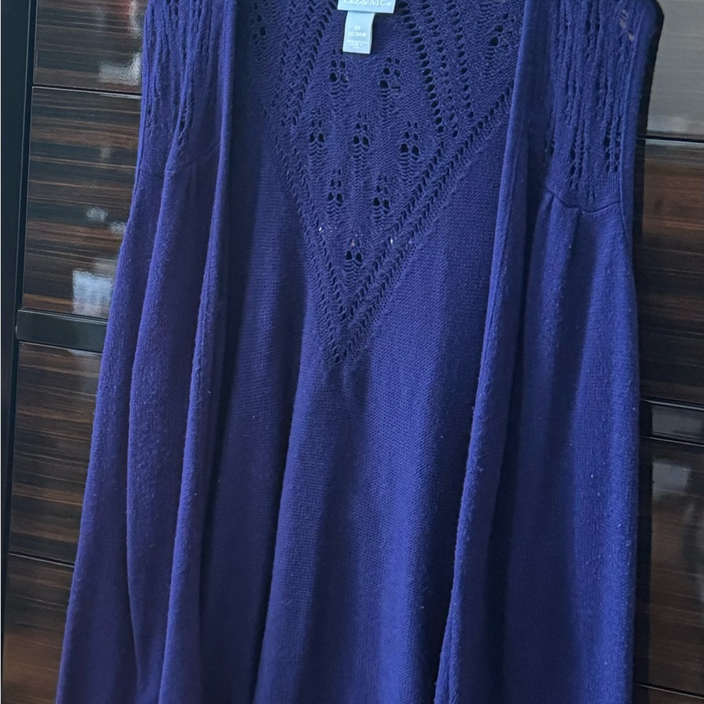 Cardigan - Picture 2 of 3